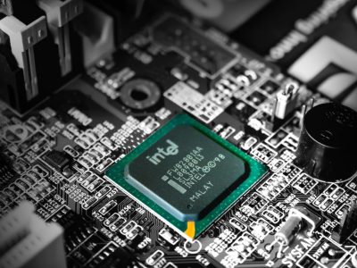 Server hardware and motherboard