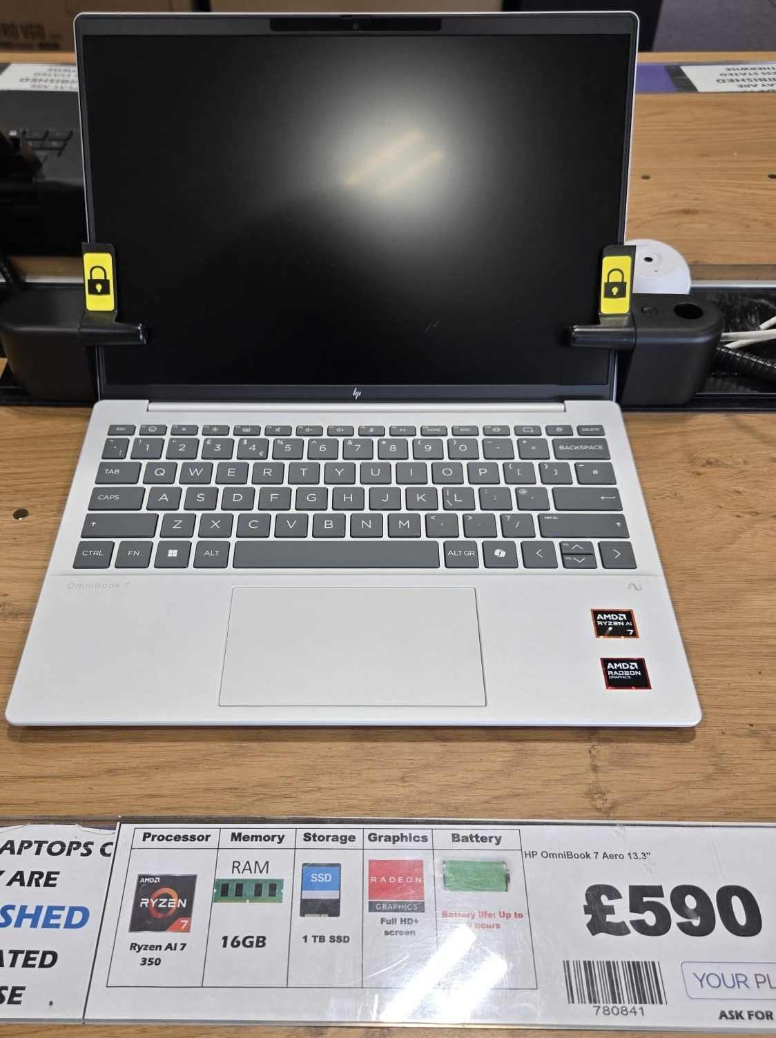 TonnyCaan - OMNI Book - Laptop Ryzen Radeon  7